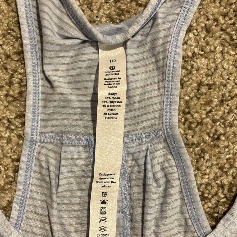 Lululemon Tank - Picture 2 of 4